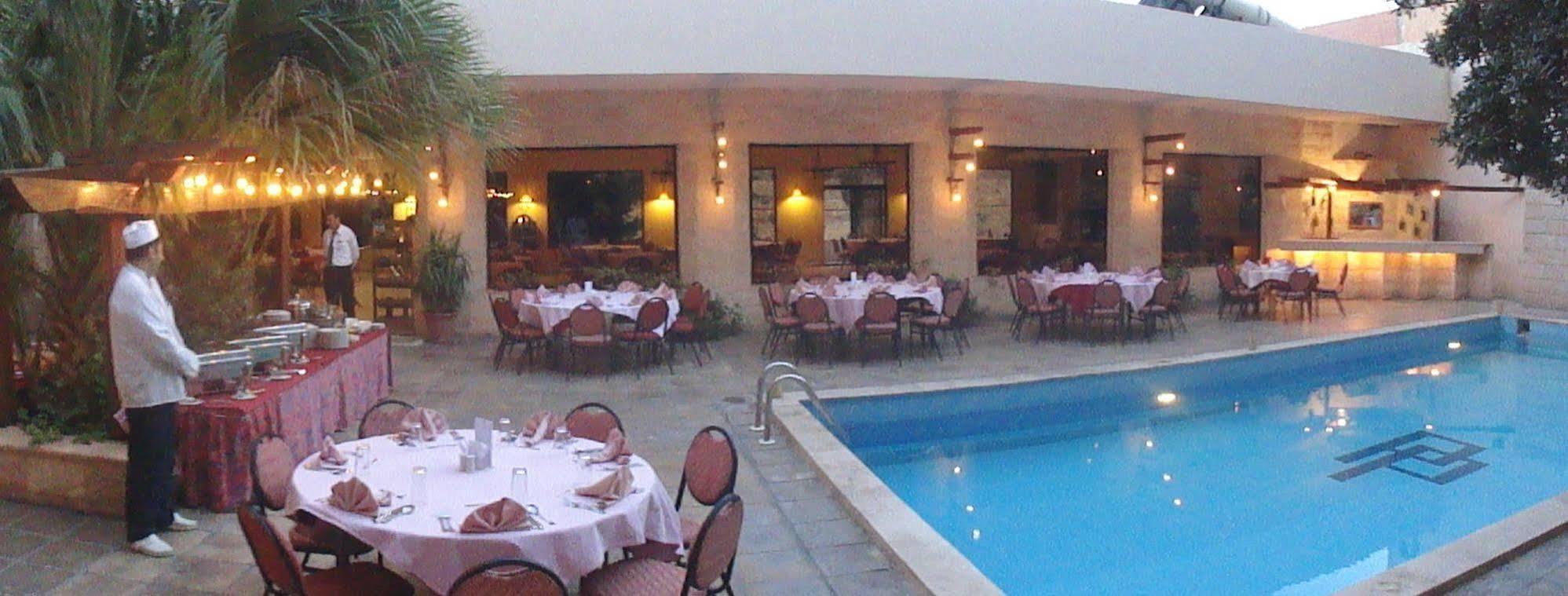 Petra Palace Hotel Wadi Musa Eksteriør billede